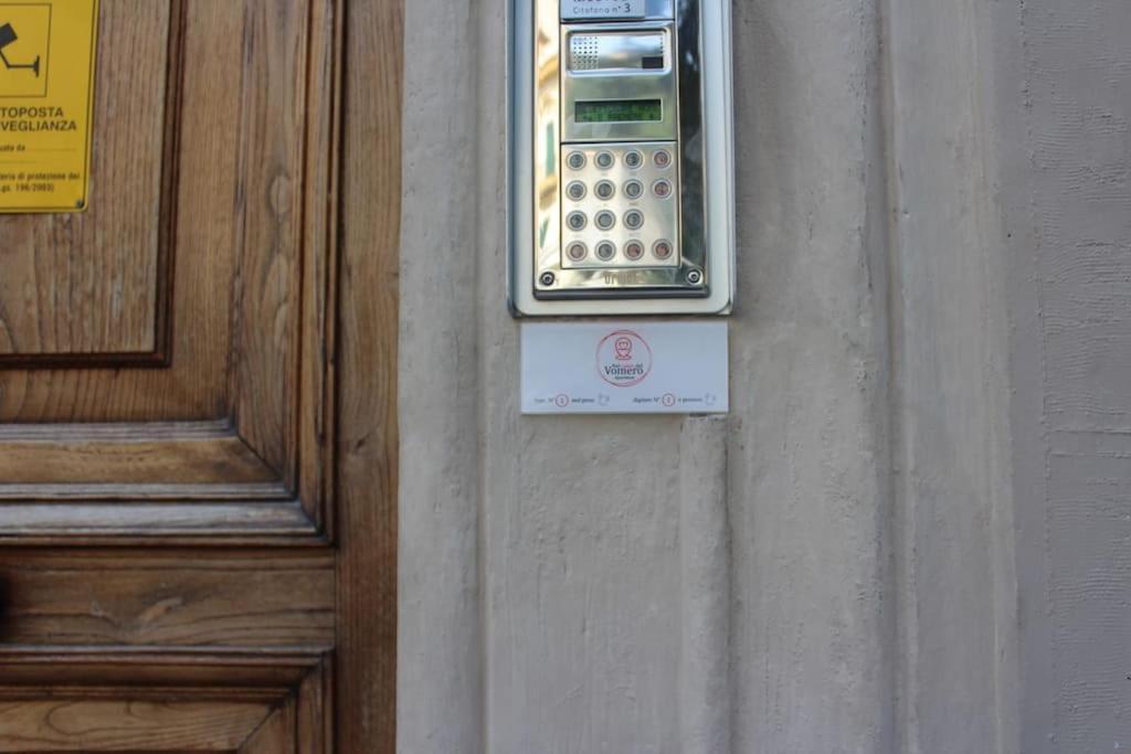 Nel Cuore Del Vomero Apartament Neapel Exterior foto