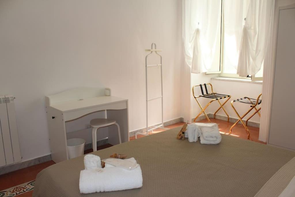 Nel Cuore Del Vomero Apartament Neapel Exterior foto